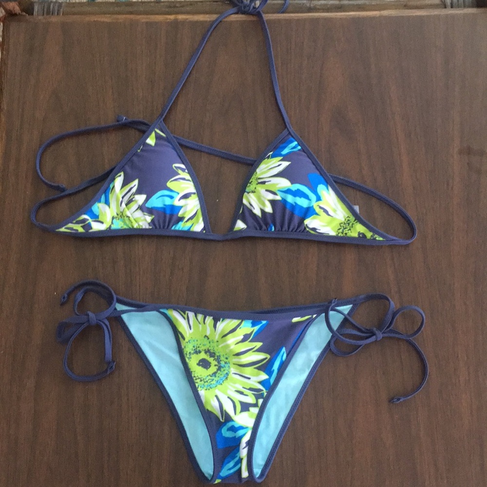 NWOT Aerie floral bikini